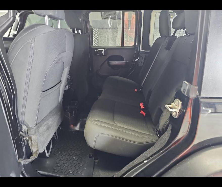 used 2018 Jeep Wrangler Unlimited car, priced at $26,000