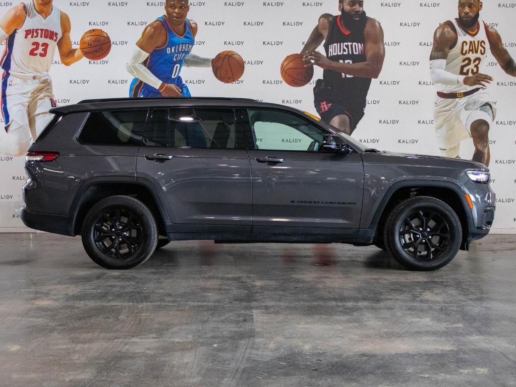 used 2024 Jeep Grand Cherokee L car, priced at $29,000