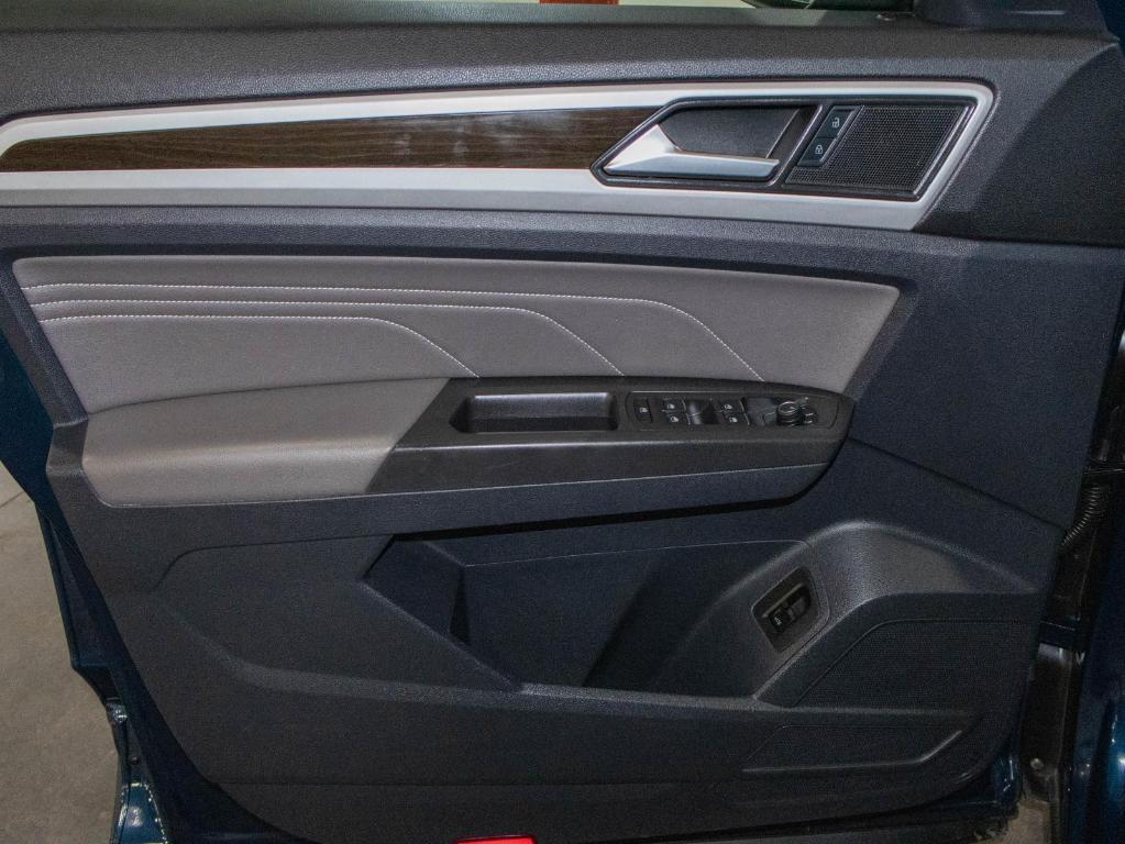 used 2022 Volkswagen Atlas car, priced at $27,750
