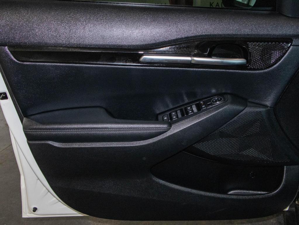 used 2024 Kia Seltos car, priced at $22,250