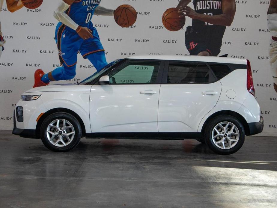 used 2022 Kia Soul car, priced at $16,000