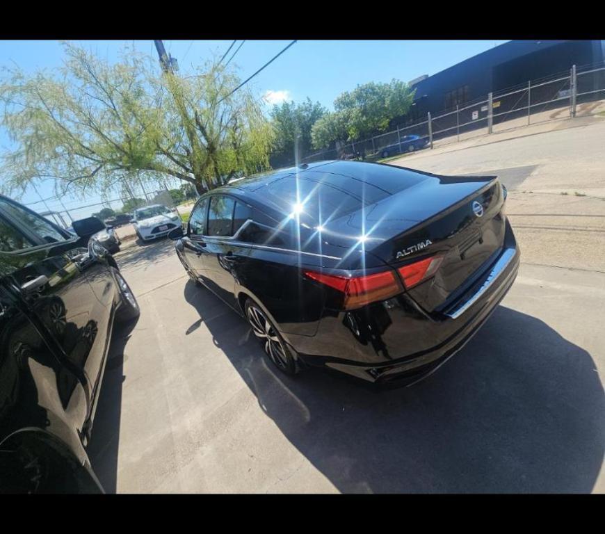 used 2022 Nissan Altima car, priced at $24,500