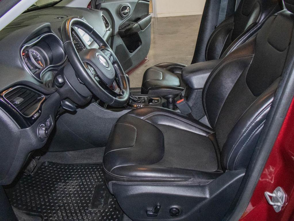 used 2020 Jeep Cherokee car, priced at $16,750