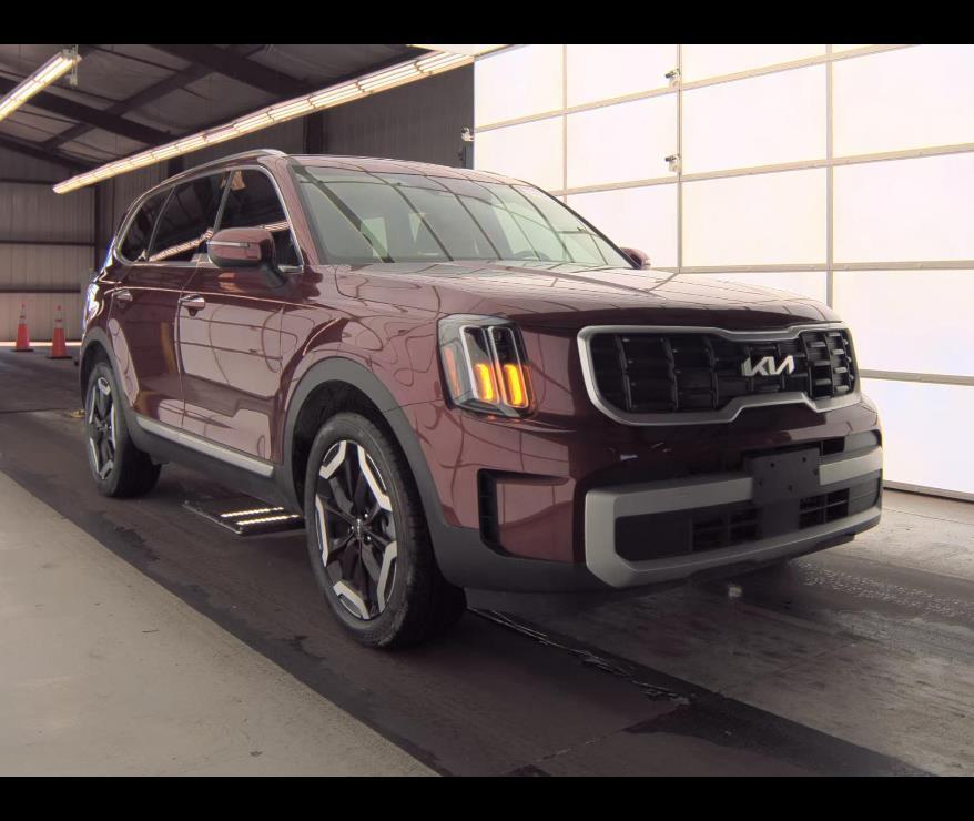 used 2024 Kia Telluride car, priced at $36,000