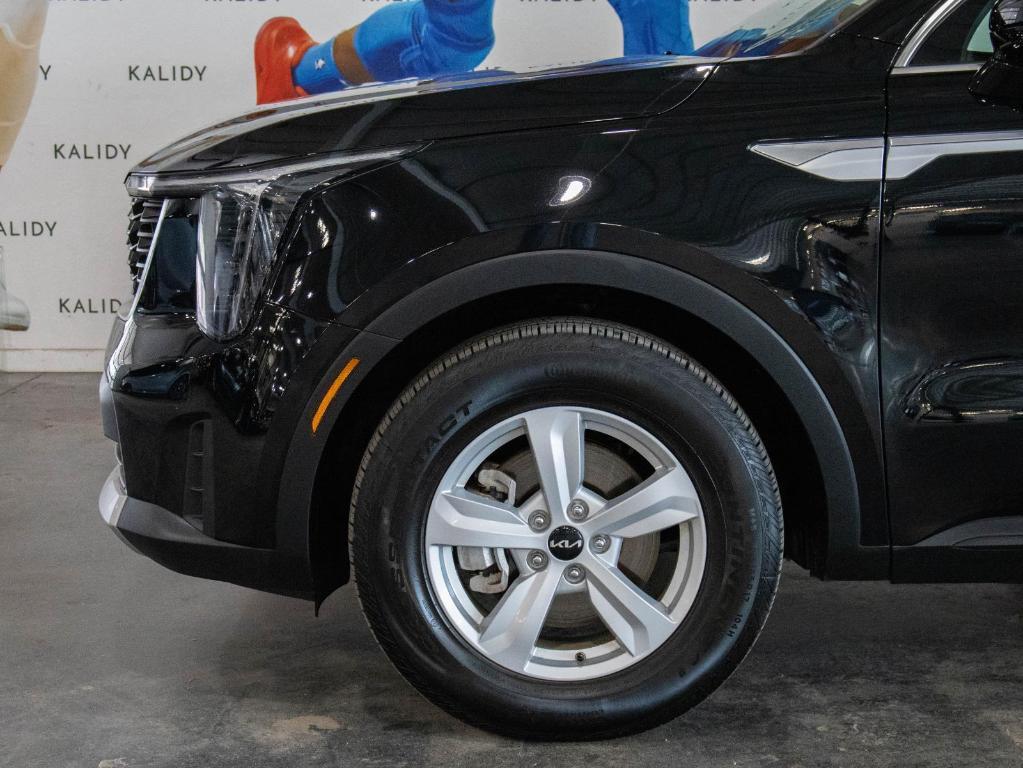 used 2024 Kia Sorento car, priced at $26,000