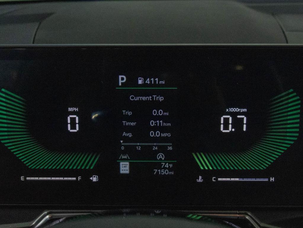 used 2024 Kia Sorento car, priced at $26,000