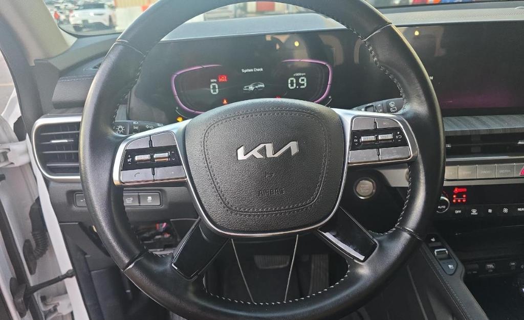 used 2023 Kia Telluride car, priced at $35,000