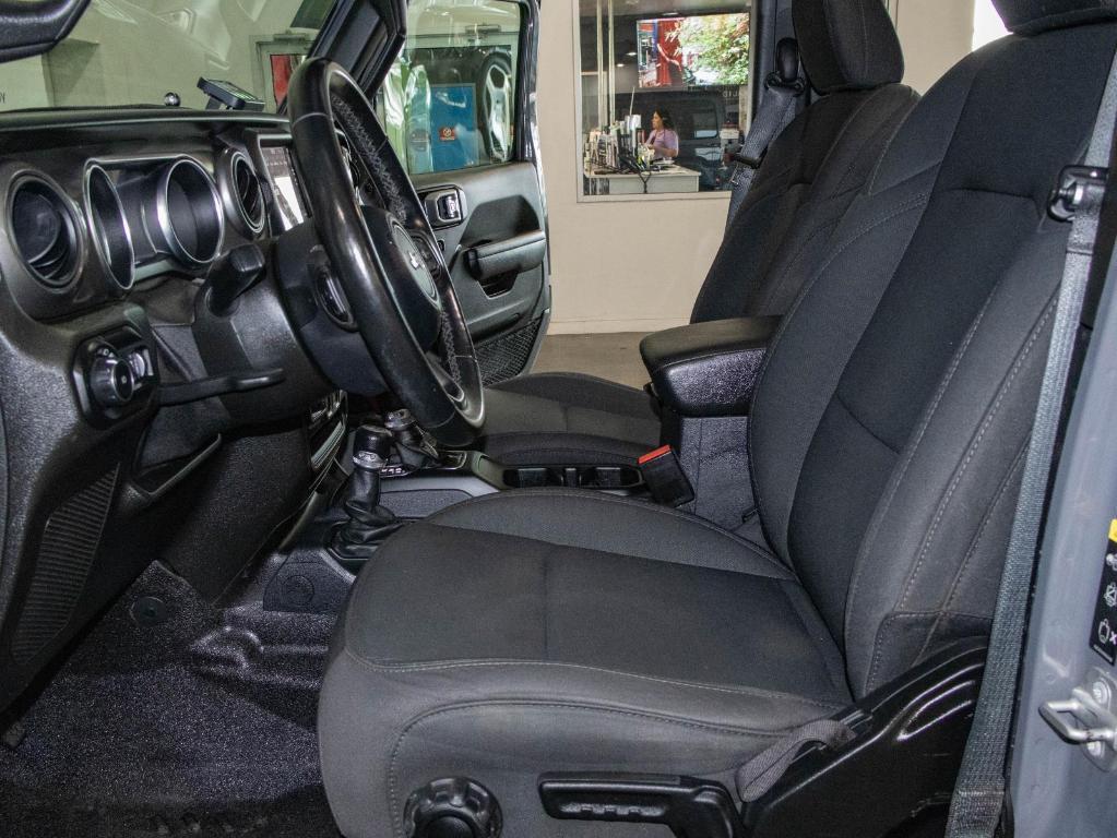 used 2021 Jeep Wrangler Unlimited car, priced at $34,250