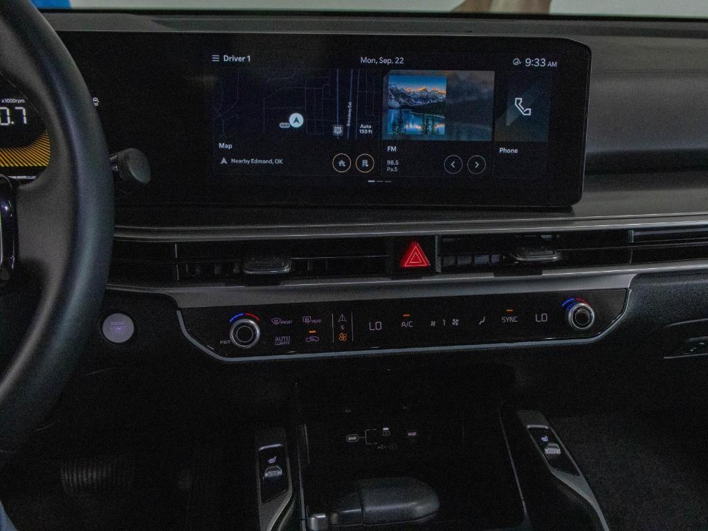 new 2025 Kia Sorento car, priced at $34,230