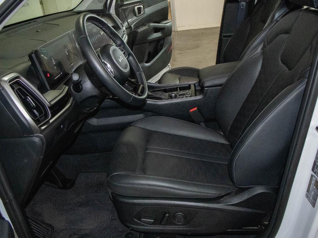 new 2025 Kia Sorento car, priced at $34,230
