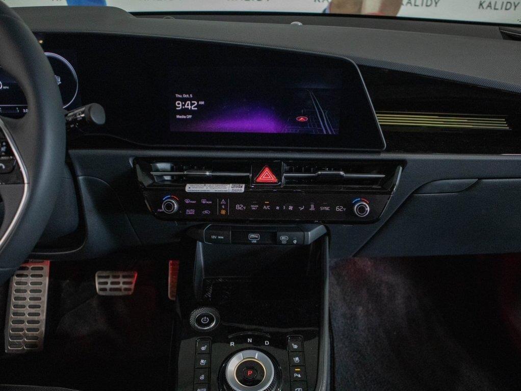 new 2023 Kia Niro EV car, priced at $34,988