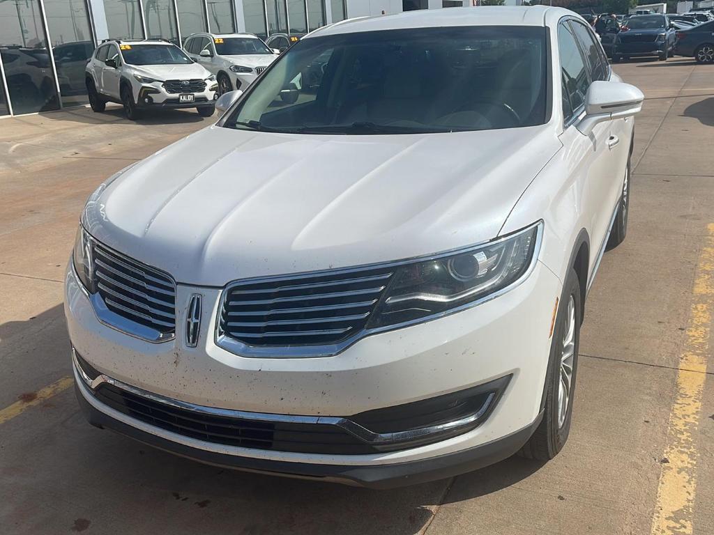used 2016 Lincoln MKX car, priced at $12,000