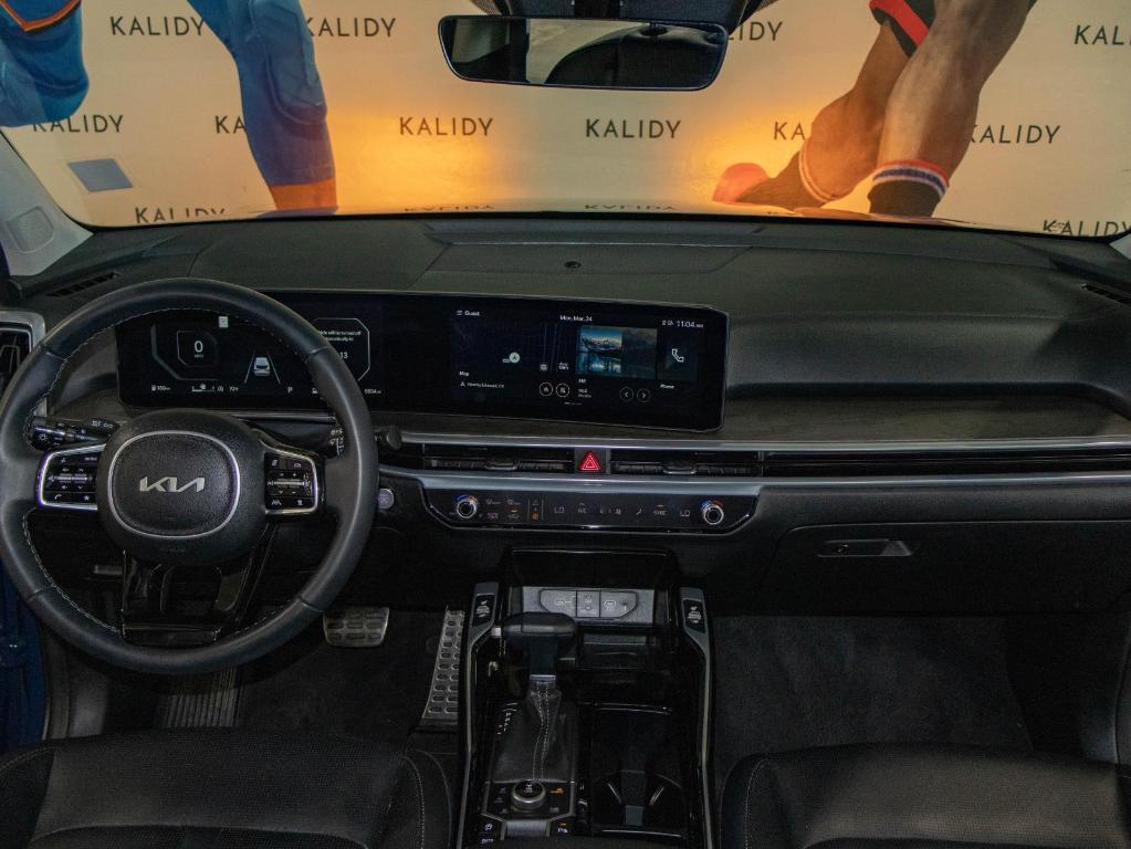 used 2025 Kia Sorento car, priced at $41,000