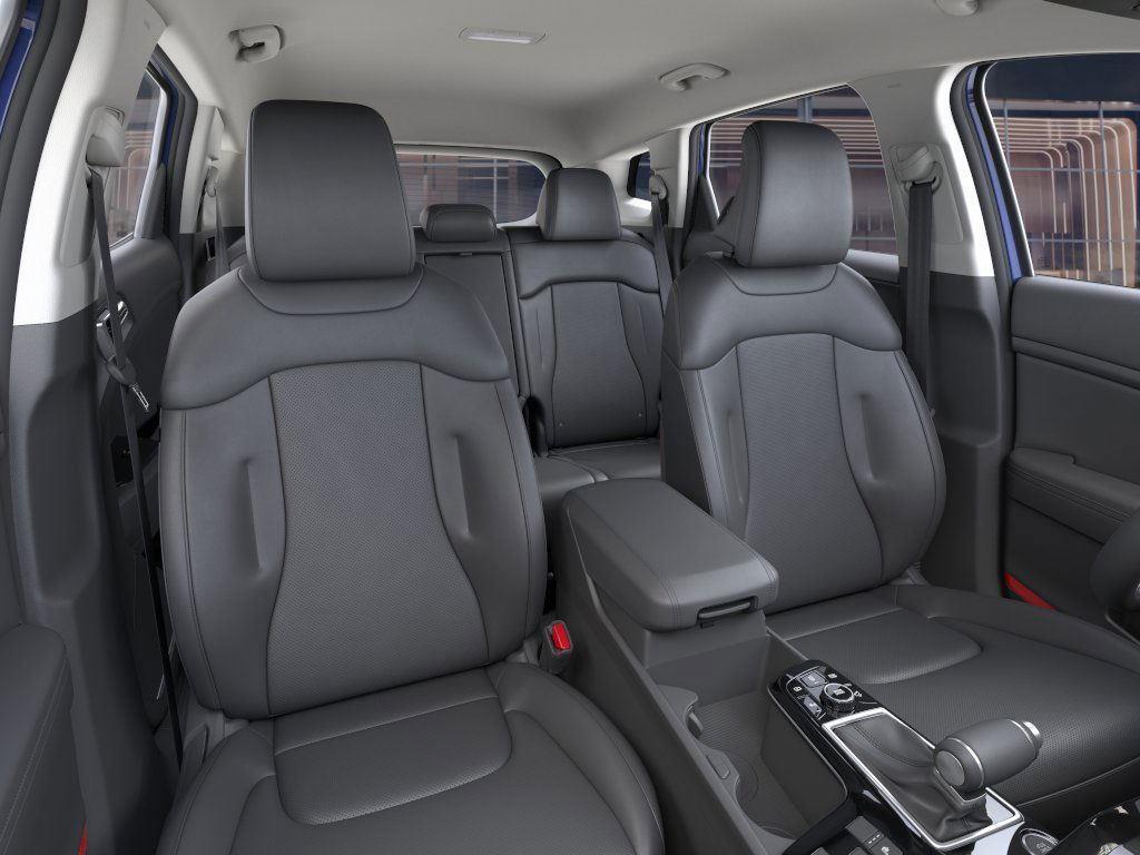 new 2025 Kia Sportage car, priced at $28,898
