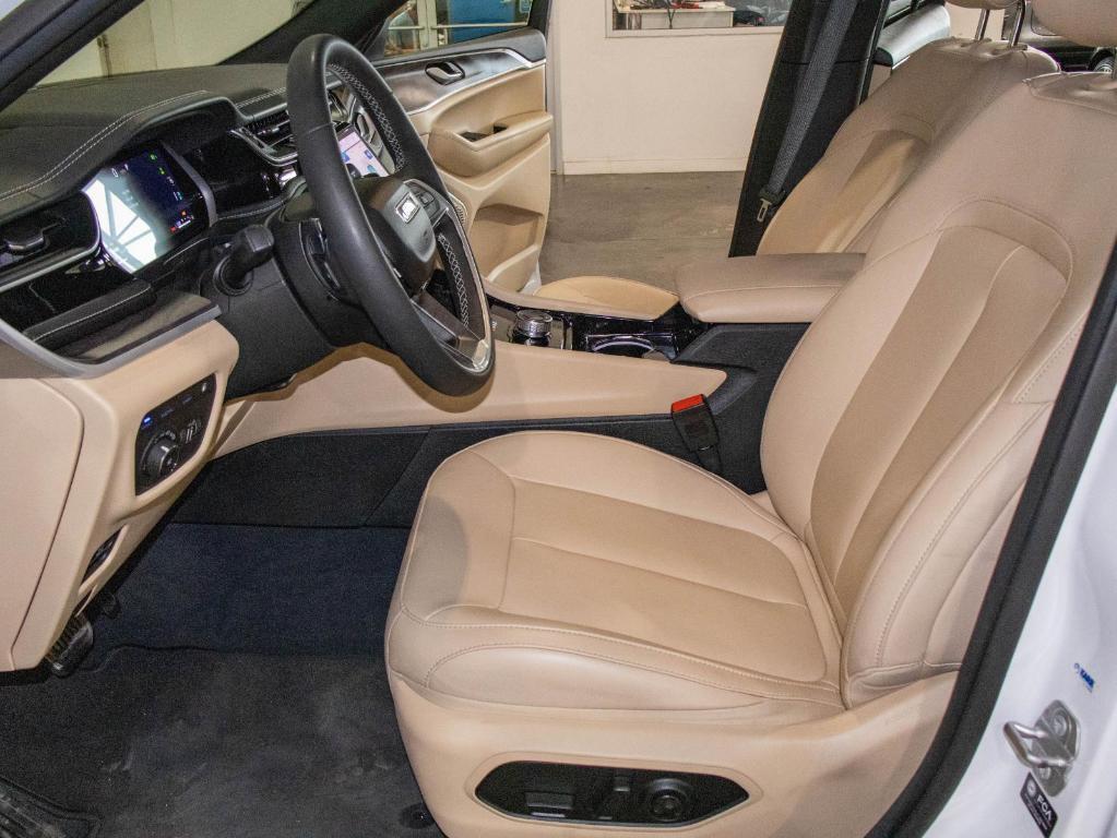 used 2023 Jeep Grand Cherokee 4xe car, priced at $33,000