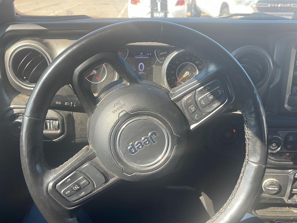 used 2022 Jeep Wrangler Unlimited car, priced at $27,500