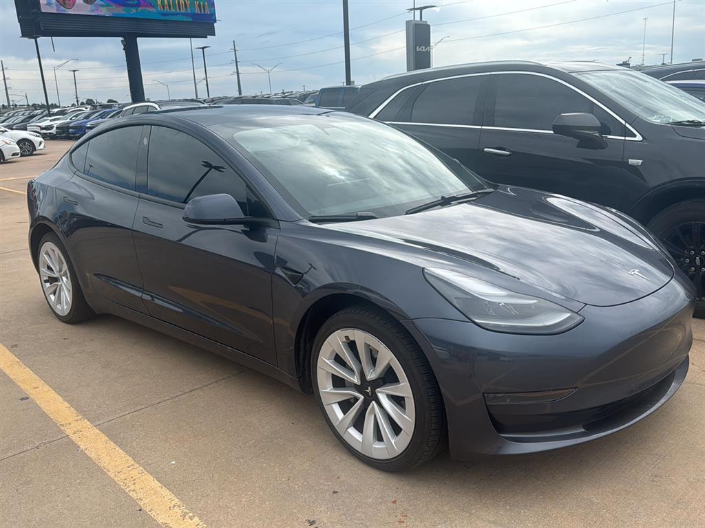 used 2021 Tesla Model 3 car, priced at $22,500