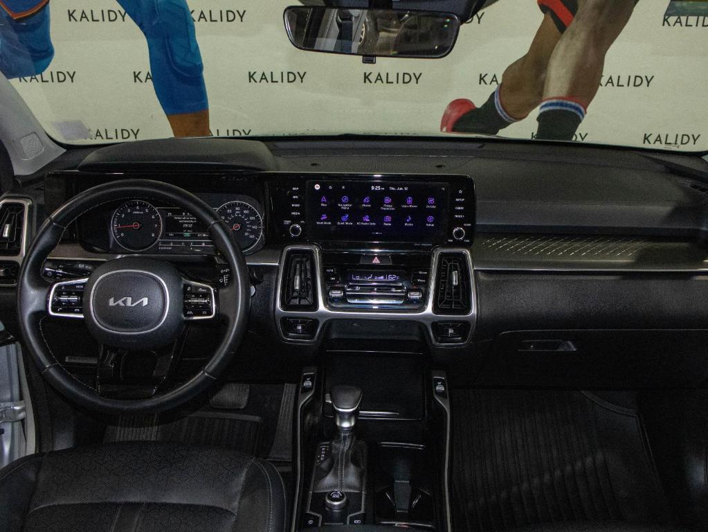 used 2022 Kia Sorento car, priced at $28,000