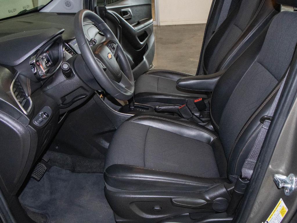 used 2022 Chevrolet Trax car, priced at $17,750