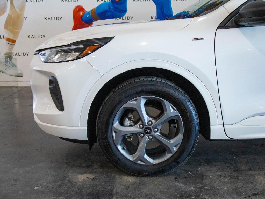 used 2024 Ford Escape car, priced at $24,000