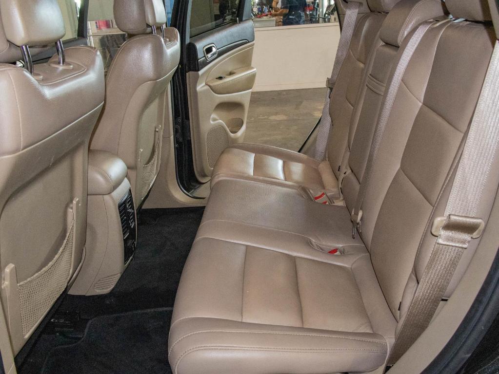 used 2014 Jeep Grand Cherokee car, priced at $9,500