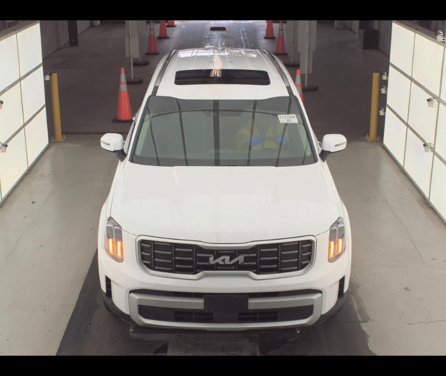 used 2024 Kia Telluride car, priced at $37,500