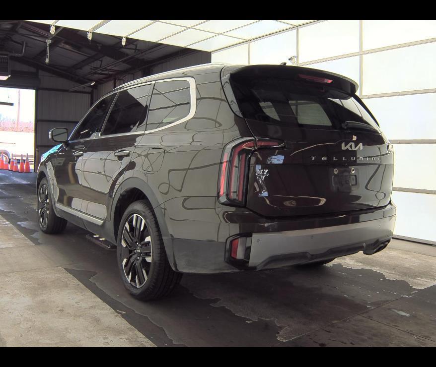 used 2024 Kia Telluride car, priced at $41,500