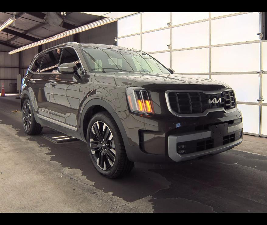 used 2024 Kia Telluride car, priced at $41,500