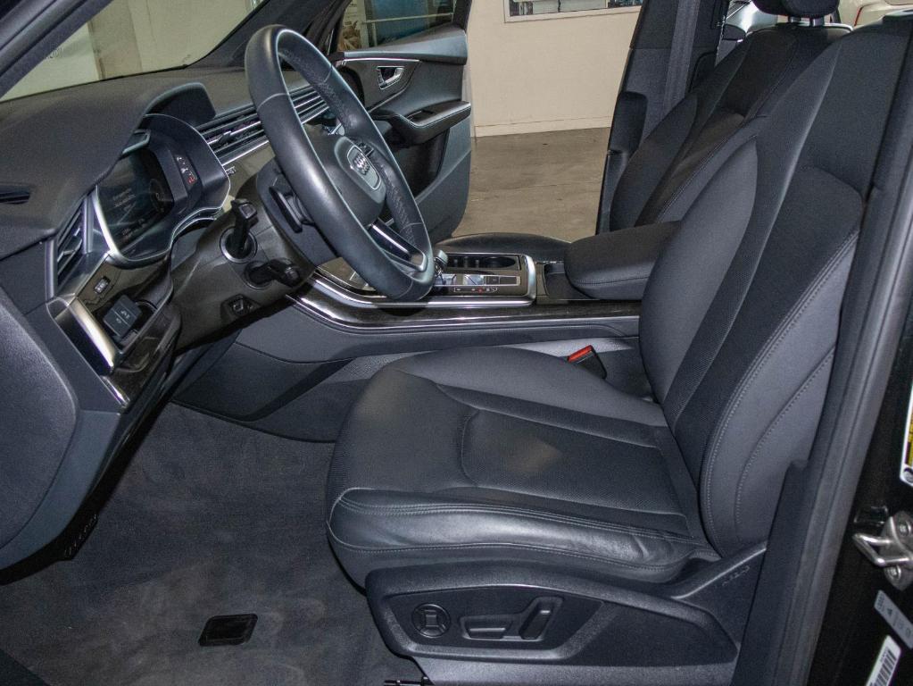 used 2022 Audi Q7 car, priced at $34,000