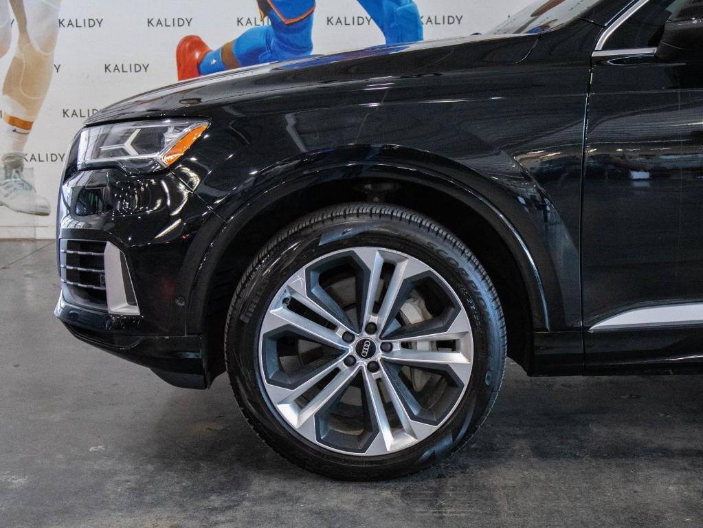 used 2022 Audi Q7 car, priced at $34,000
