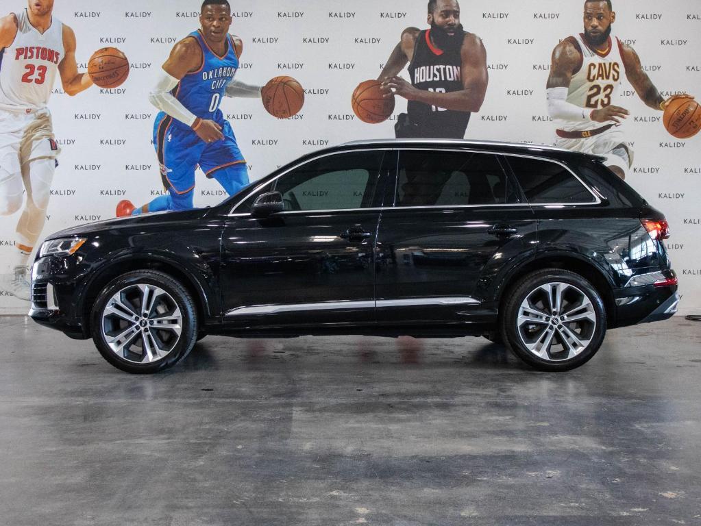 used 2022 Audi Q7 car, priced at $34,000
