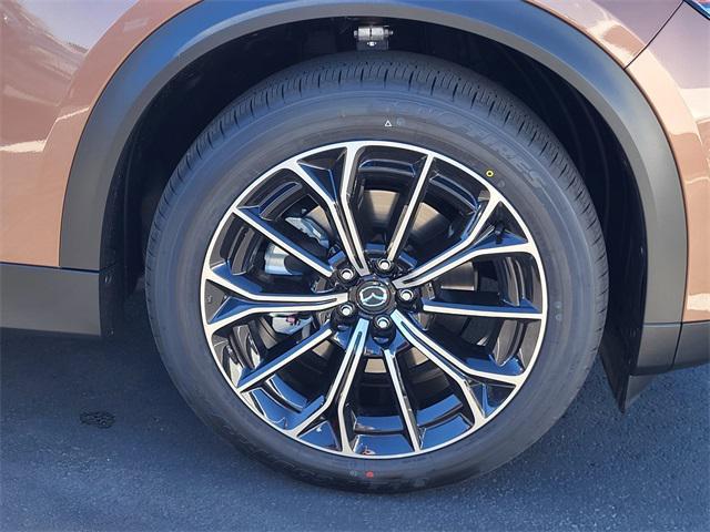 new 2025 Mazda CX-70 PHEV car, priced at $55,599