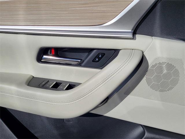 new 2025 Mazda CX-90 PHEV car, priced at $57,411