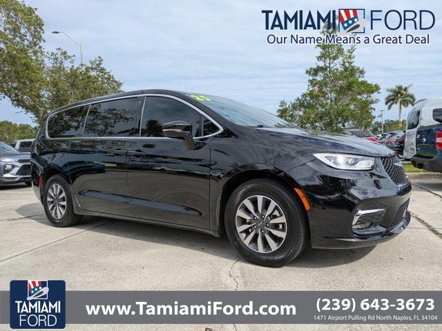 used 2025 Chrysler Pacifica Hybrid car, priced at $37,749