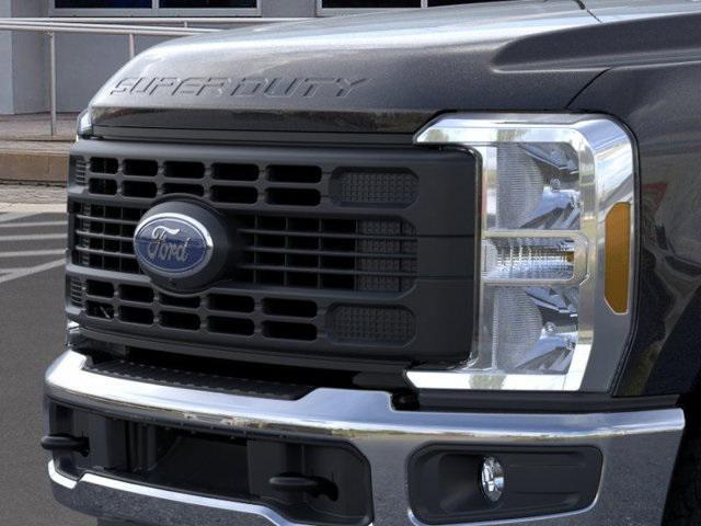 new 2025 Ford F-250 car, priced at $57,560