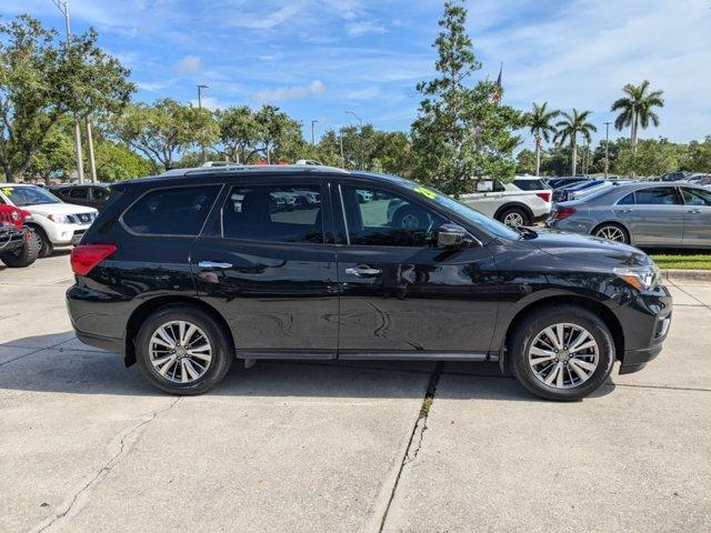 used 2020 Nissan Pathfinder car, priced at $18,990