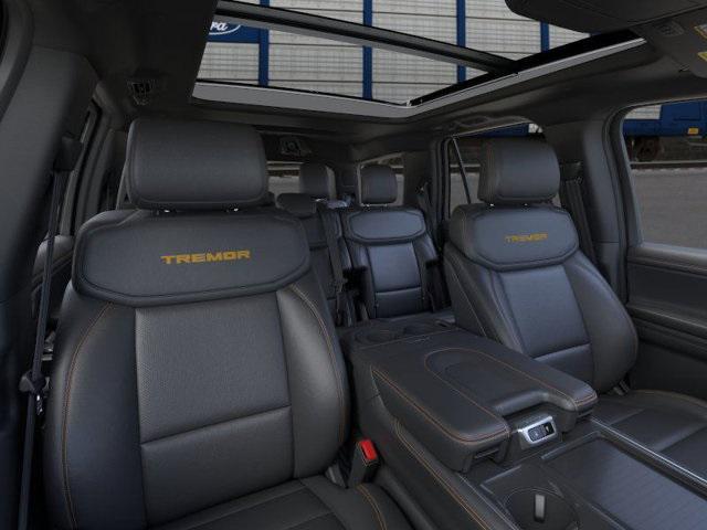 new 2025 Ford Expedition car, priced at $85,535