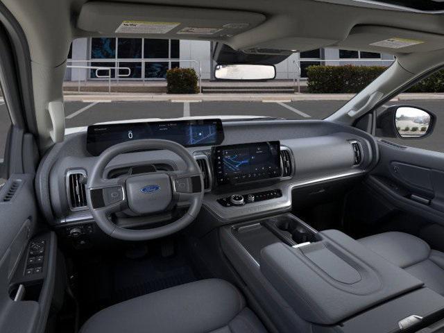 new 2025 Ford Expedition car, priced at $73,495