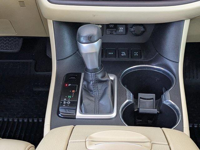 used 2019 Toyota Highlander car, priced at $27,963
