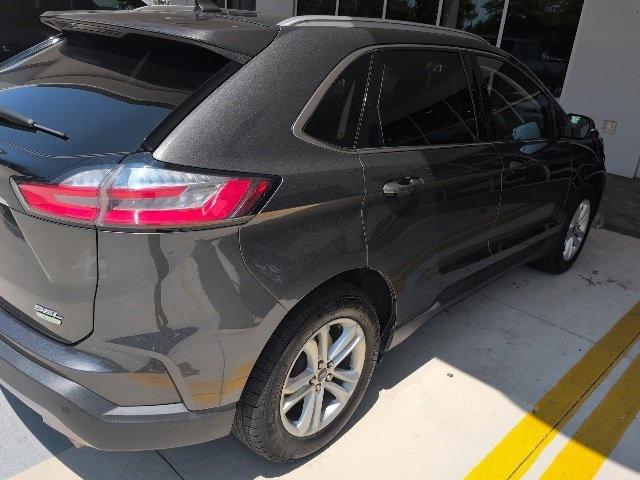 used 2019 Ford Edge car