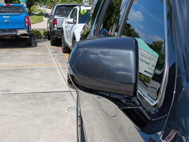 used 2022 GMC Yukon XL car, priced at $58,899