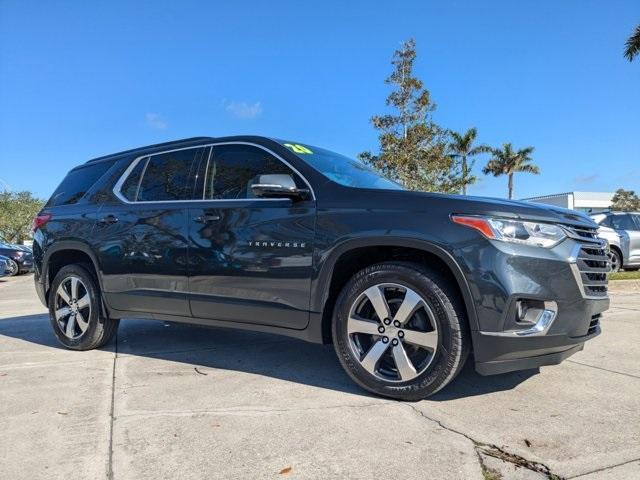 used 2020 Chevrolet Traverse car, priced at $26,990