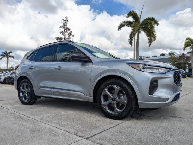 used 2024 Ford Escape car, priced at $26,999