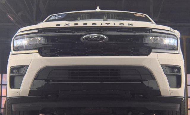 used 2022 Ford Expedition Max car, priced at $58,599