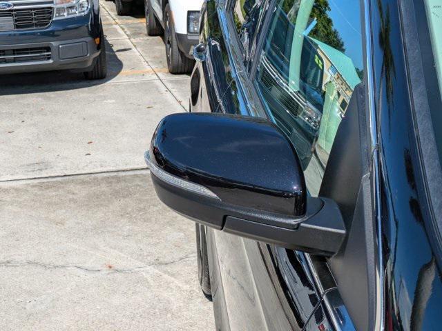 used 2024 Ford Edge car, priced at $29,352