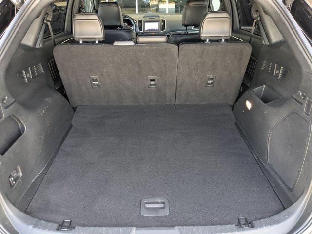 used 2020 Ford Edge car, priced at $28,012