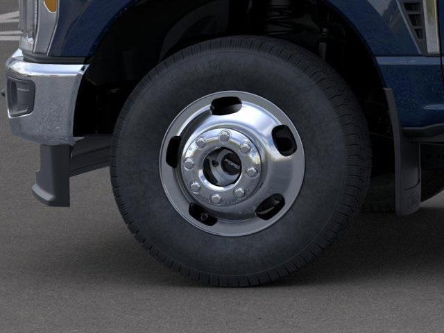 new 2025 Ford F-350 car, priced at $64,830
