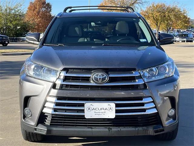 used 2017 Toyota Highlander car, priced at $18,395