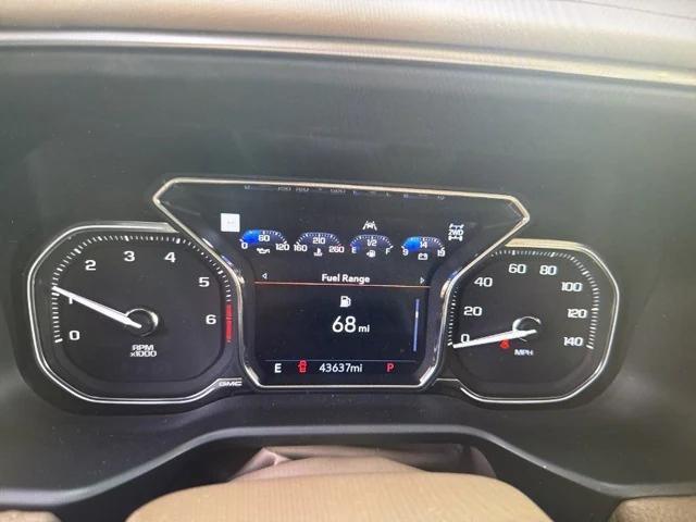 used 2021 GMC Yukon XL car, priced at $53,710