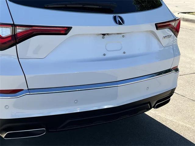 used 2022 Acura MDX car, priced at $41,499